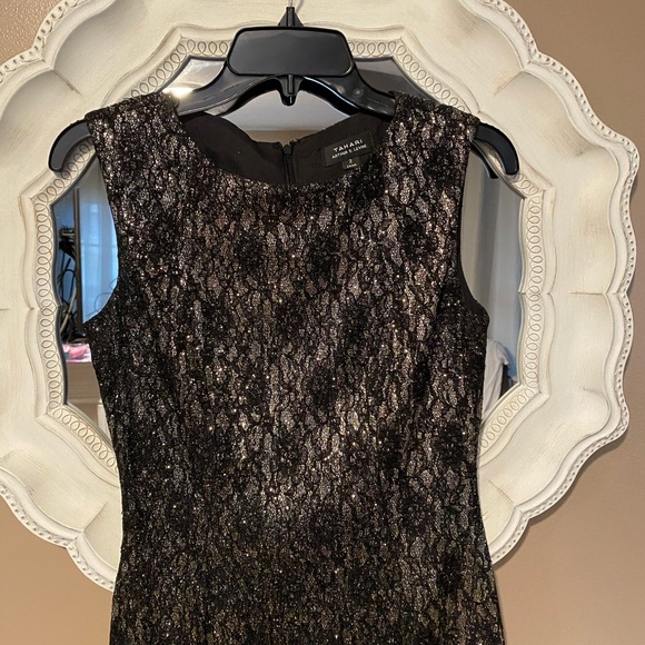 Tahari dress size 2 - Picture 3 of 4